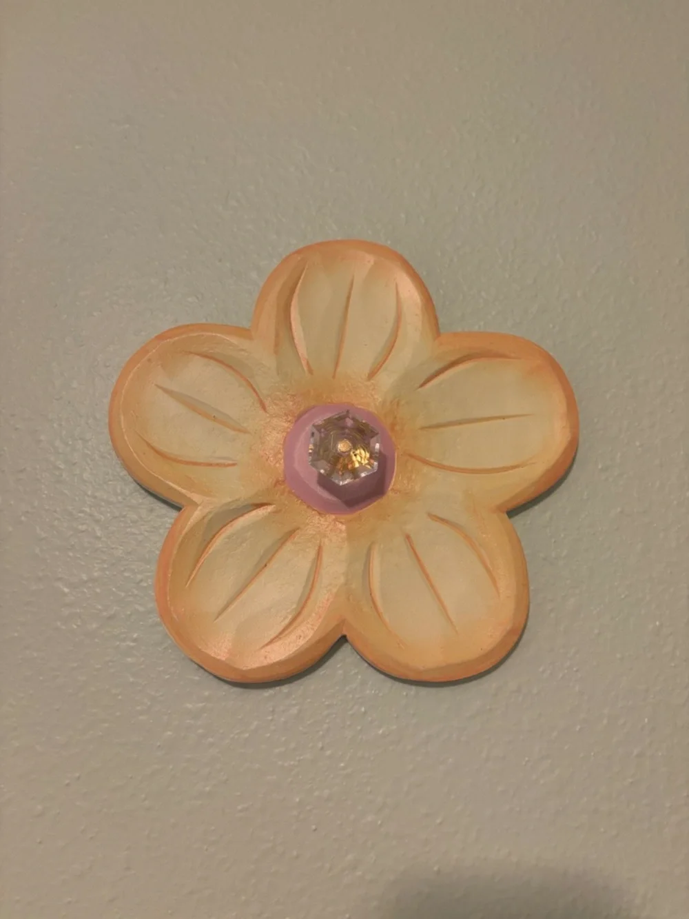 2 Decorative Flower Wall Hooks